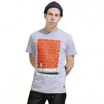 �������� Nootknoot Wall Tee